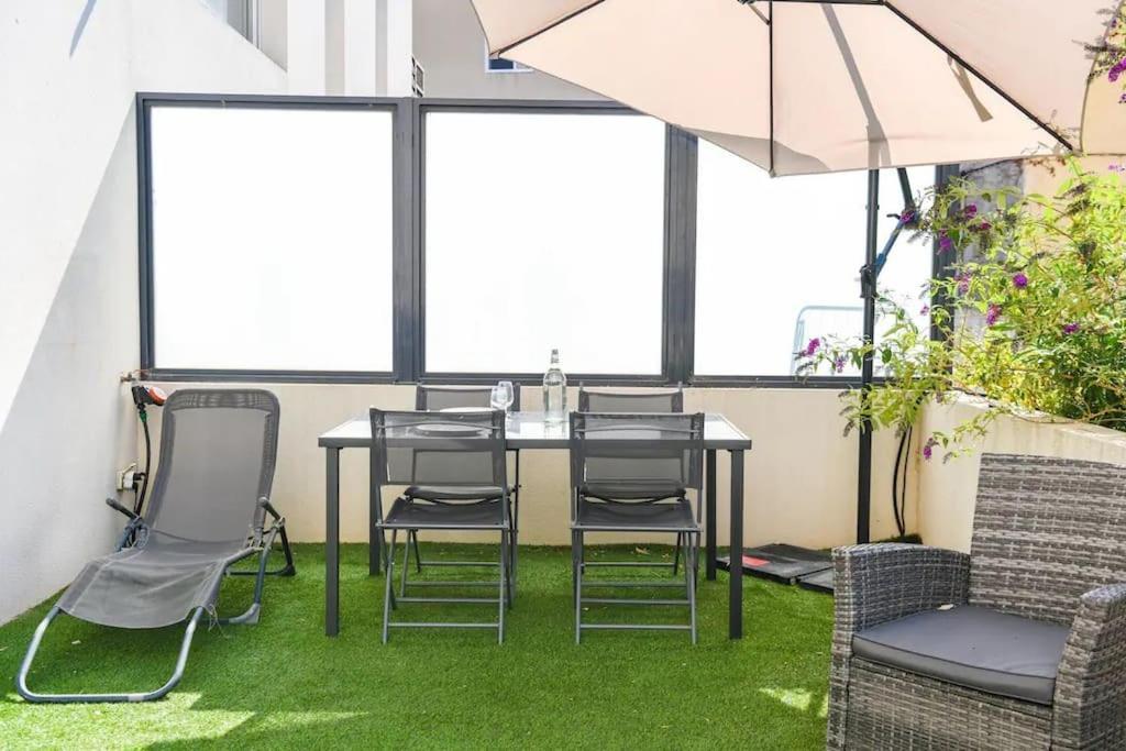 Le Cape-Grand Appartement Avec Terrasse Et Jacuzzi Marseille Exterior photo